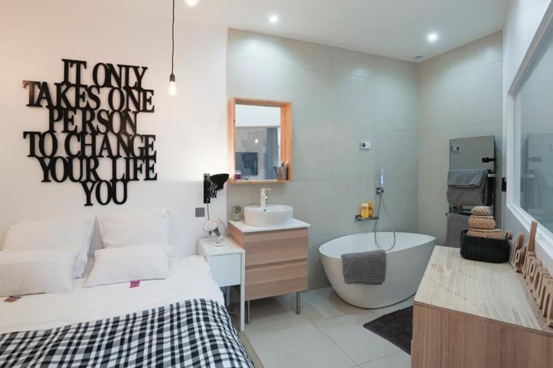 Suite Garibaldi Cosy Et Design Lyon Exterior photo